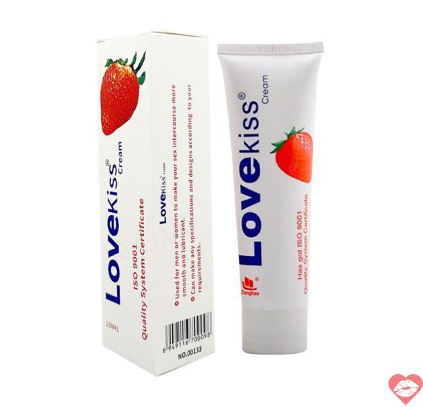 gel-love-kiss-boi-tron-huong-dau-100ml (1)